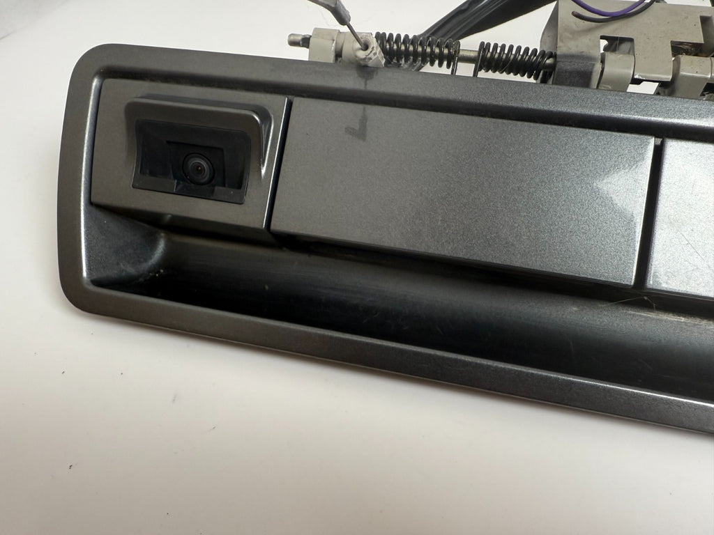 NISSAN Armada Qx56 2004 - 2013 Rear Liftgate Hatch Pull Handle With Camera Gray