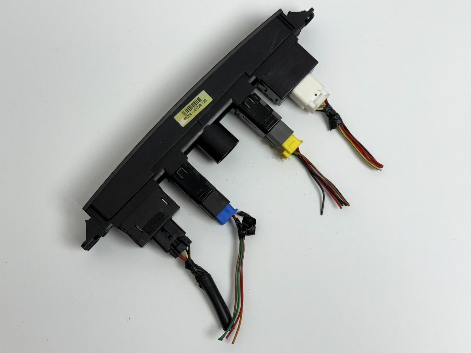 KIA Sedona 06-12 Entourage Heated ESC Switch TRIM 93700-4d220
