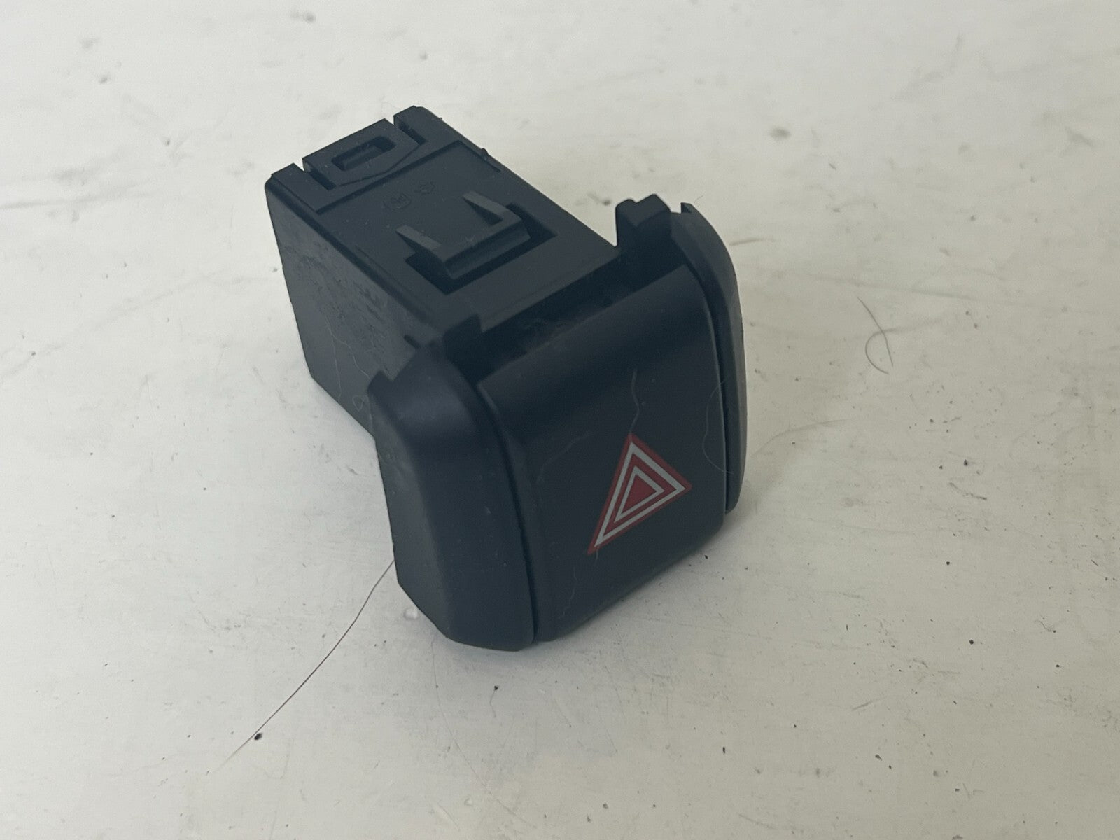 KIA K5 2021 Sedan DASH Blinker Hazard Light Control Switch Button 93790-l2000