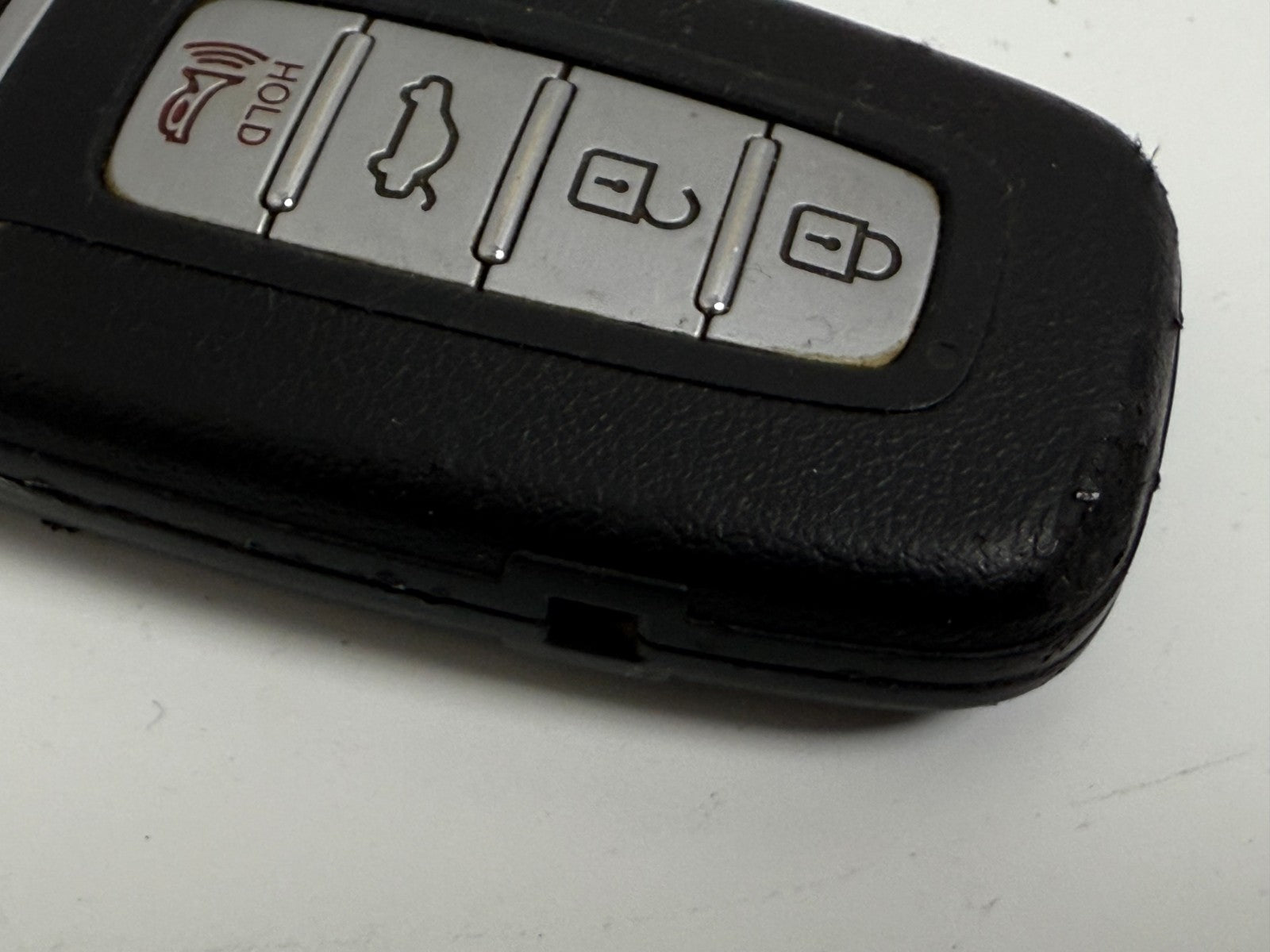 HYUNDAI Genesis 2009 Keyless Entry Smart Remote CAR KEY FOB USED