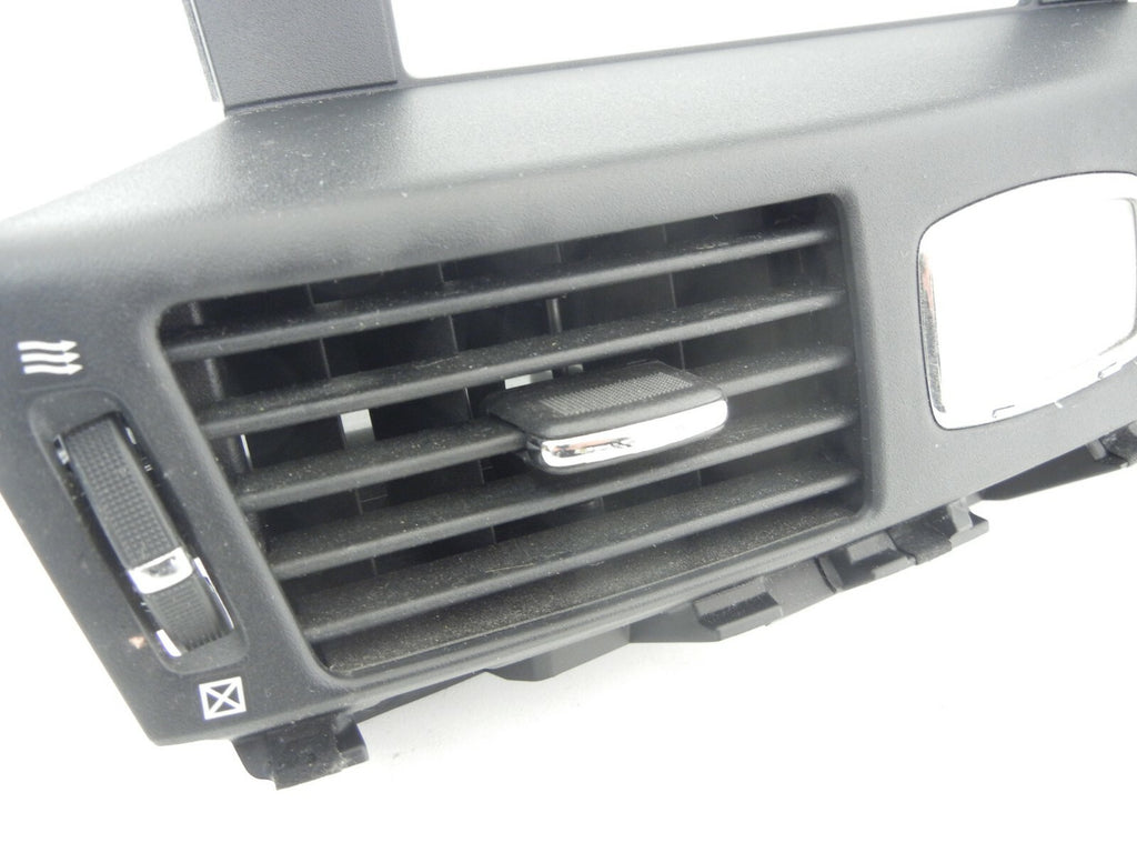 INFINITI M37 Dasn Vent Navigation Display Screen Bezel Clock 2011 2012 2013