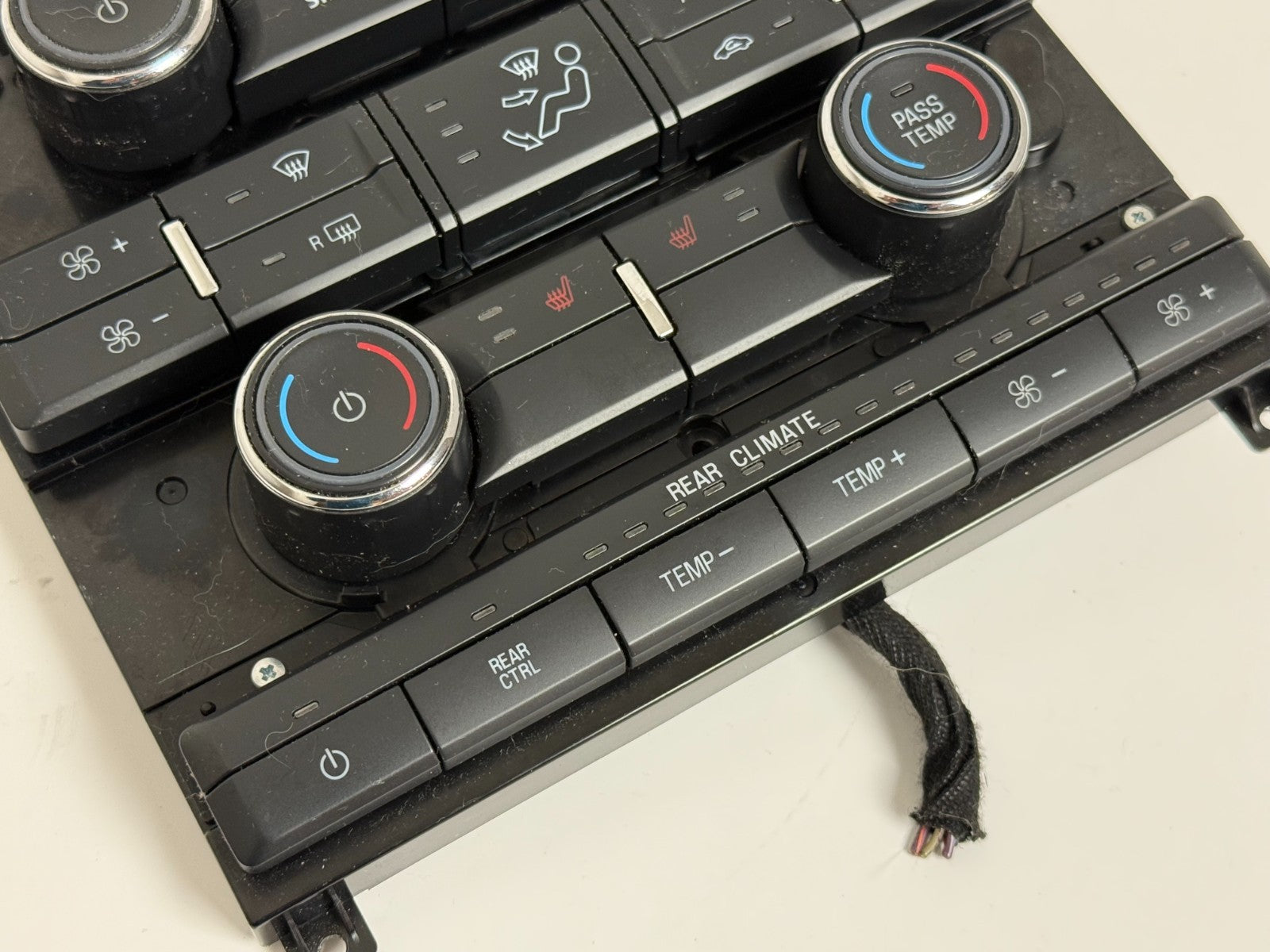 FORD Flex 2010 2011 Dash AC Seat Heater Radio CD Control Panel Aa8t-18a802-cb