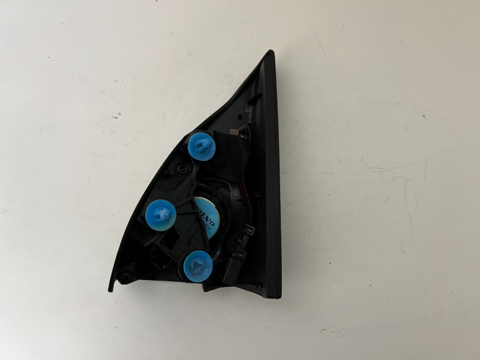 VOLVO S60 2011 Left Driver Tweeter Speaker Cover With BLIS