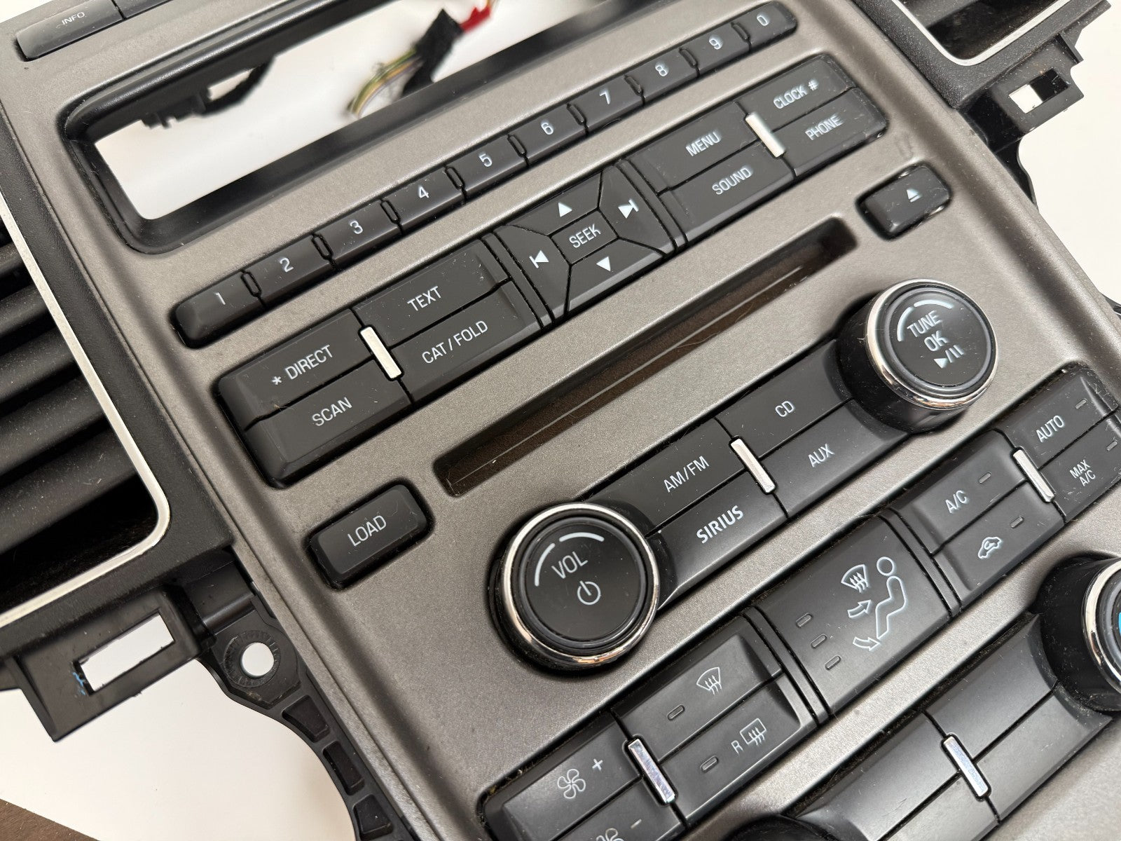 FORD Taurus 2011 Radio SONY AC Climate Control DASH VENT Panel Ag1t-18a802-bb