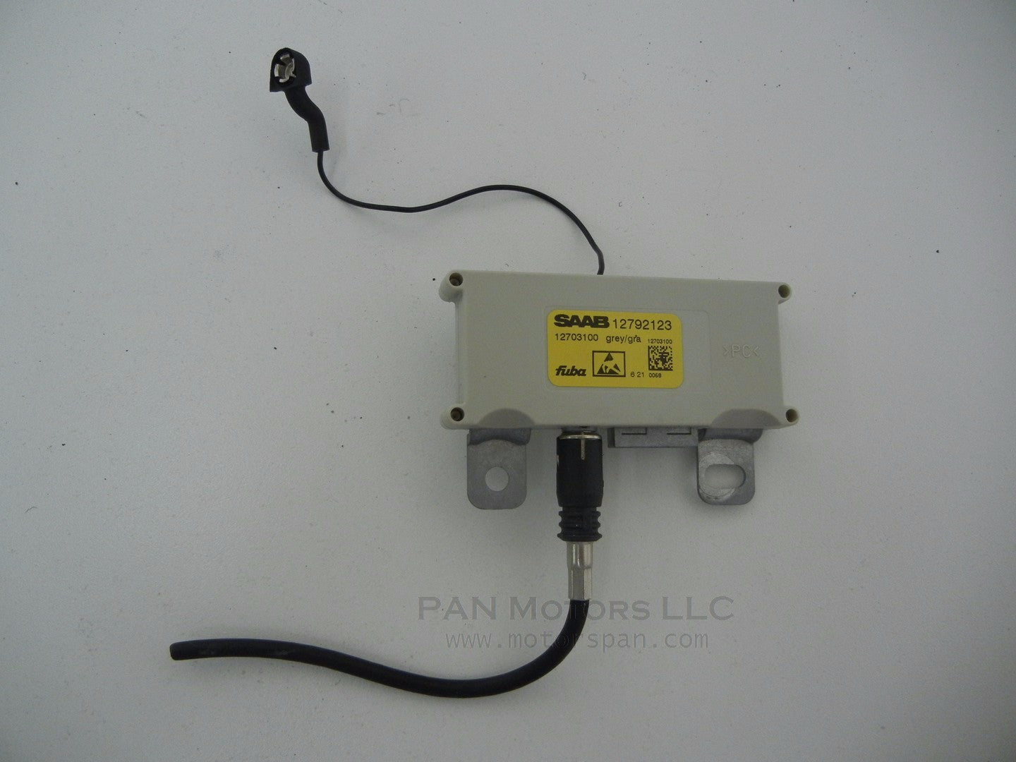 SAAB 9-3 Wagon 2006 Aerial Antenna Amplifier 12792123 12703100