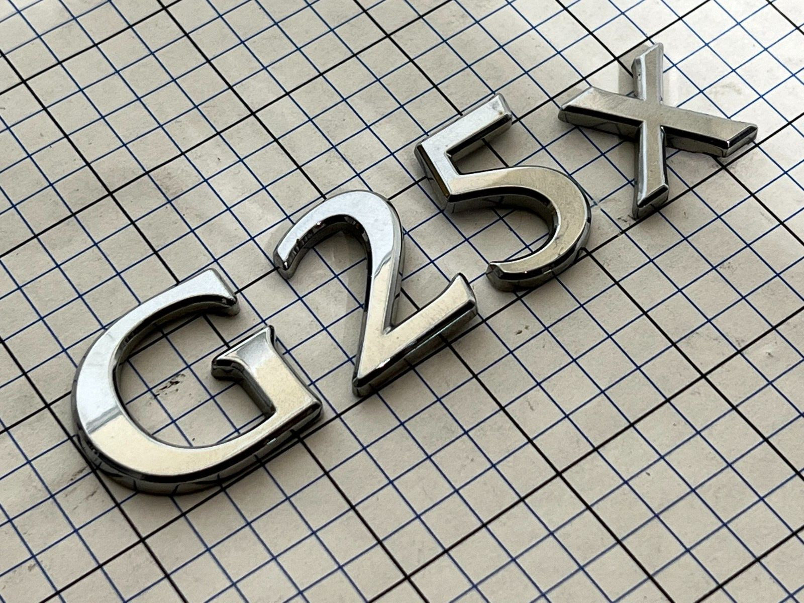 INFINITI G25x Sedan 11 - 13 Trunk Emblem Badge Logo