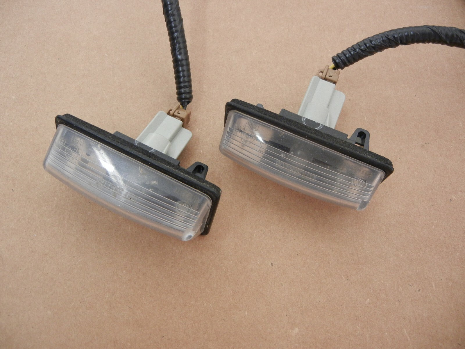 NISSAN Quest 2013 Rear Trunk Liftgate License Plate Lights