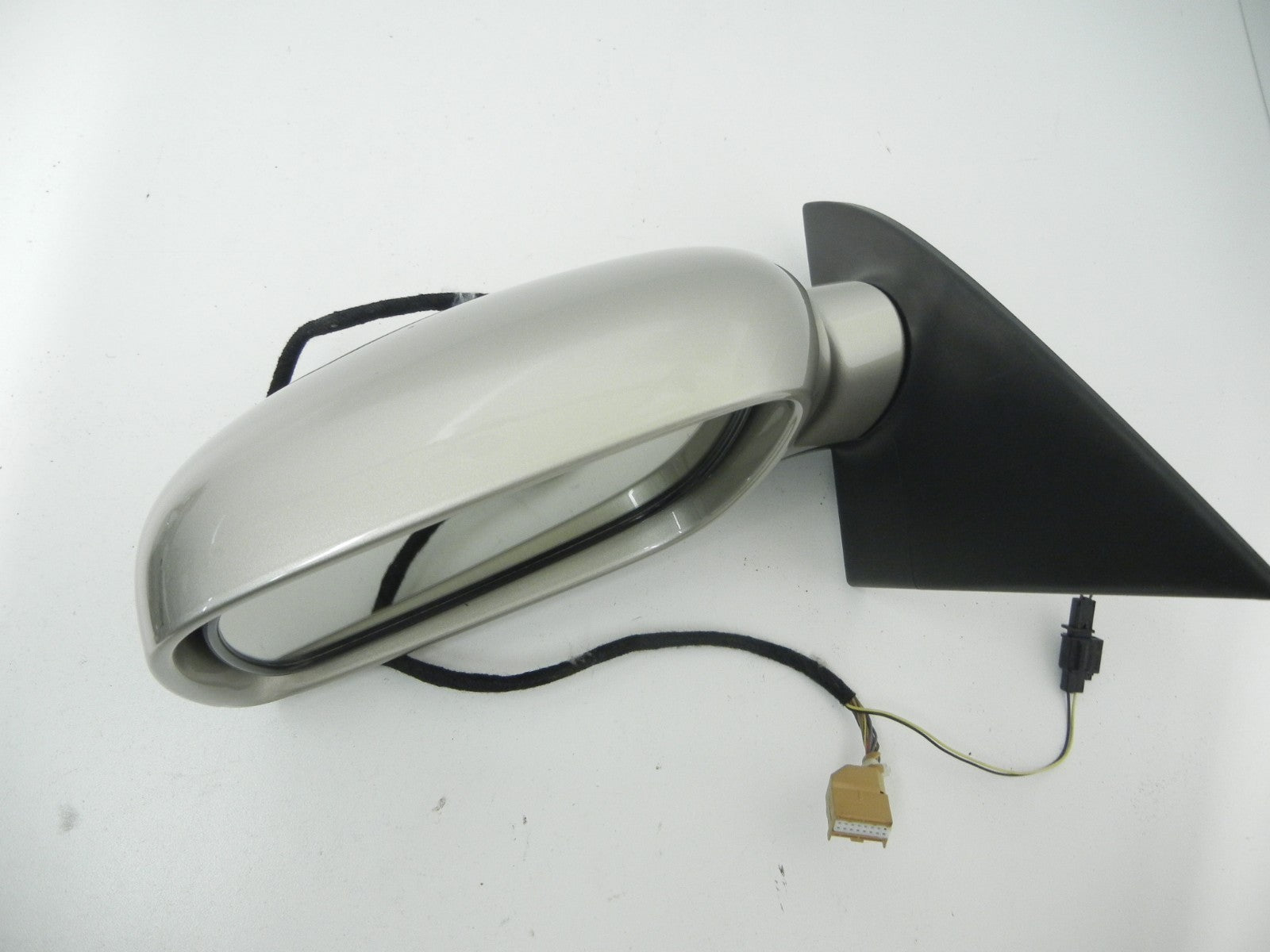 VW Touareg 2005 Left Door Driver Side Power Folding Auto Dimming Mirror Beige