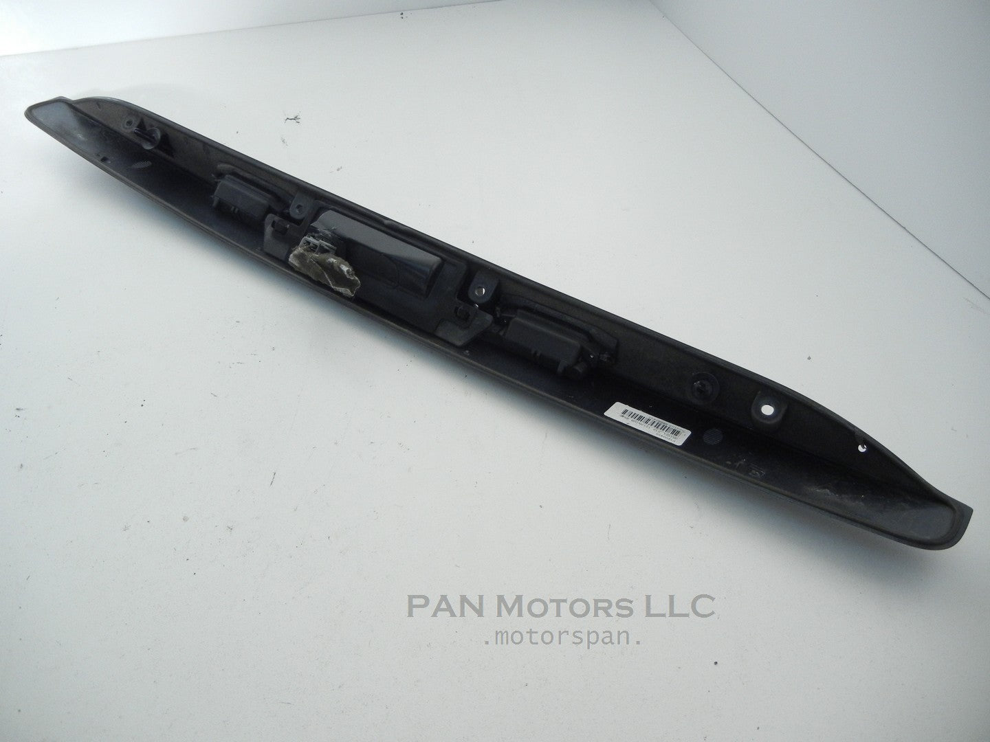 VOLVO V50 2007 Trunk Lock Hatch Handle With Lights Titanium Gray 39880455