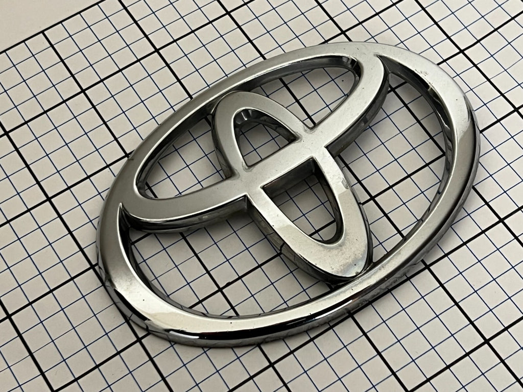 TOYOTA Prius 2005-2009 Front Hood Emblem Symbol Chrome Badge
