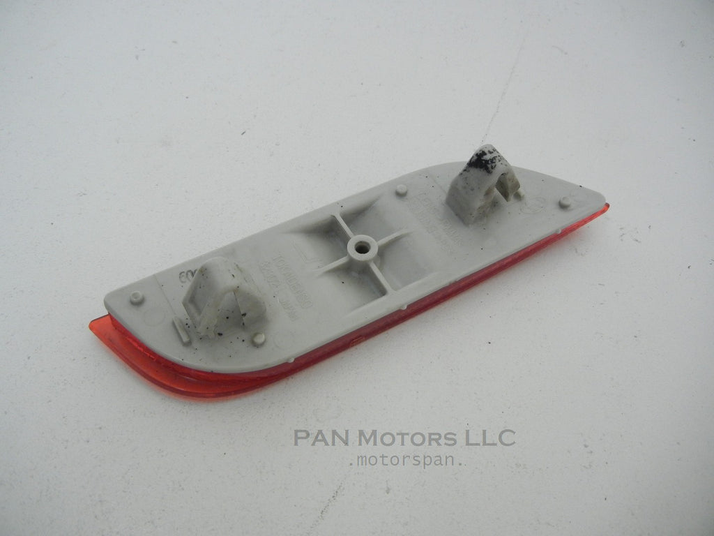 SUBARU Impreza 2009 Wagon LEFT Driver SIDE Bumper Reflector 08-12