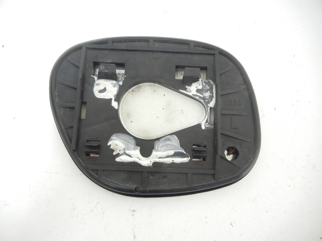 TOYOTA Rav4 Left Driver Side Door Mirror Glass W Backing Plate 96-00
