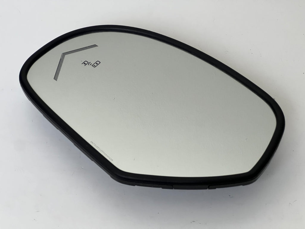 SUBURBAN Yukon Tahoe HEAT AUTO DIM Mirror Glass Left SIDE Arrow Turn Blind Spot