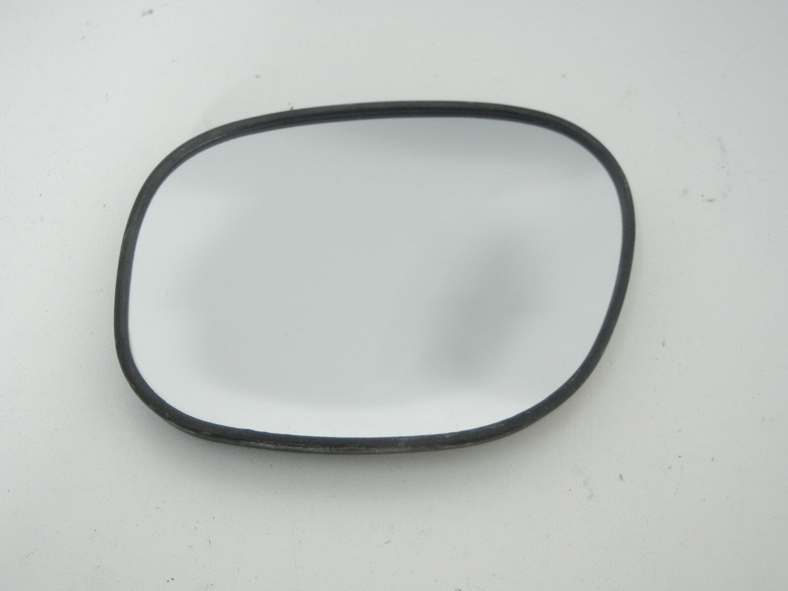 TOYOTA Rav4 Left Driver Side Door Mirror Glass W Backing Plate 96-00