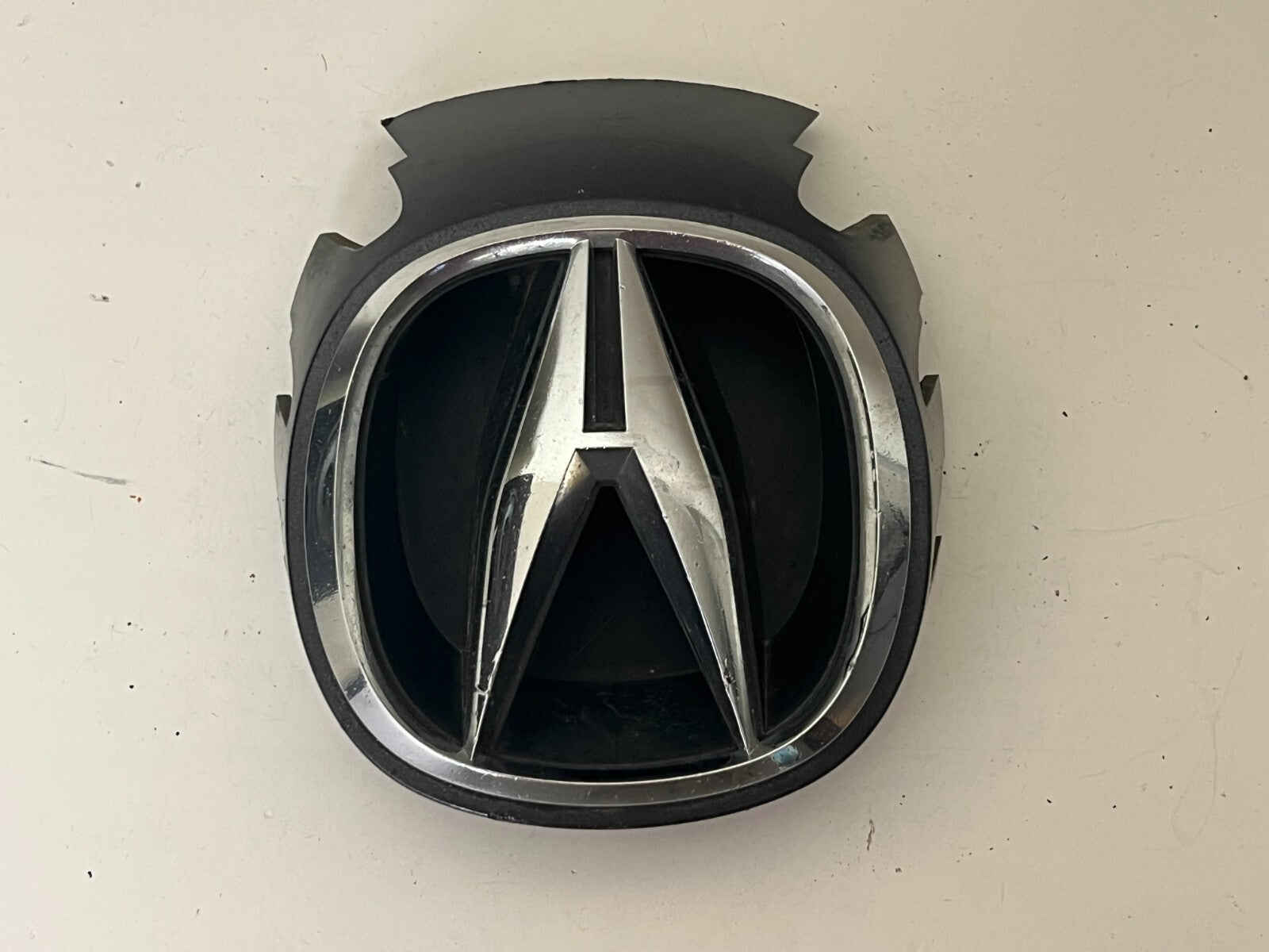ACURA RL Sh-awd 2005 2006 2007 2008 Front Grille Emblem Badge Logo
