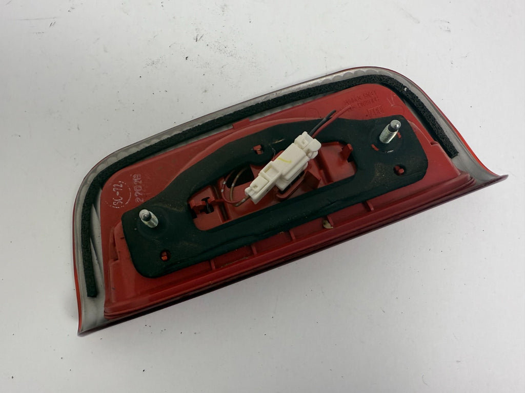 NISSAN Juke High Mount 3rd Third Brake Light 26590-1ka0c 2012-2017