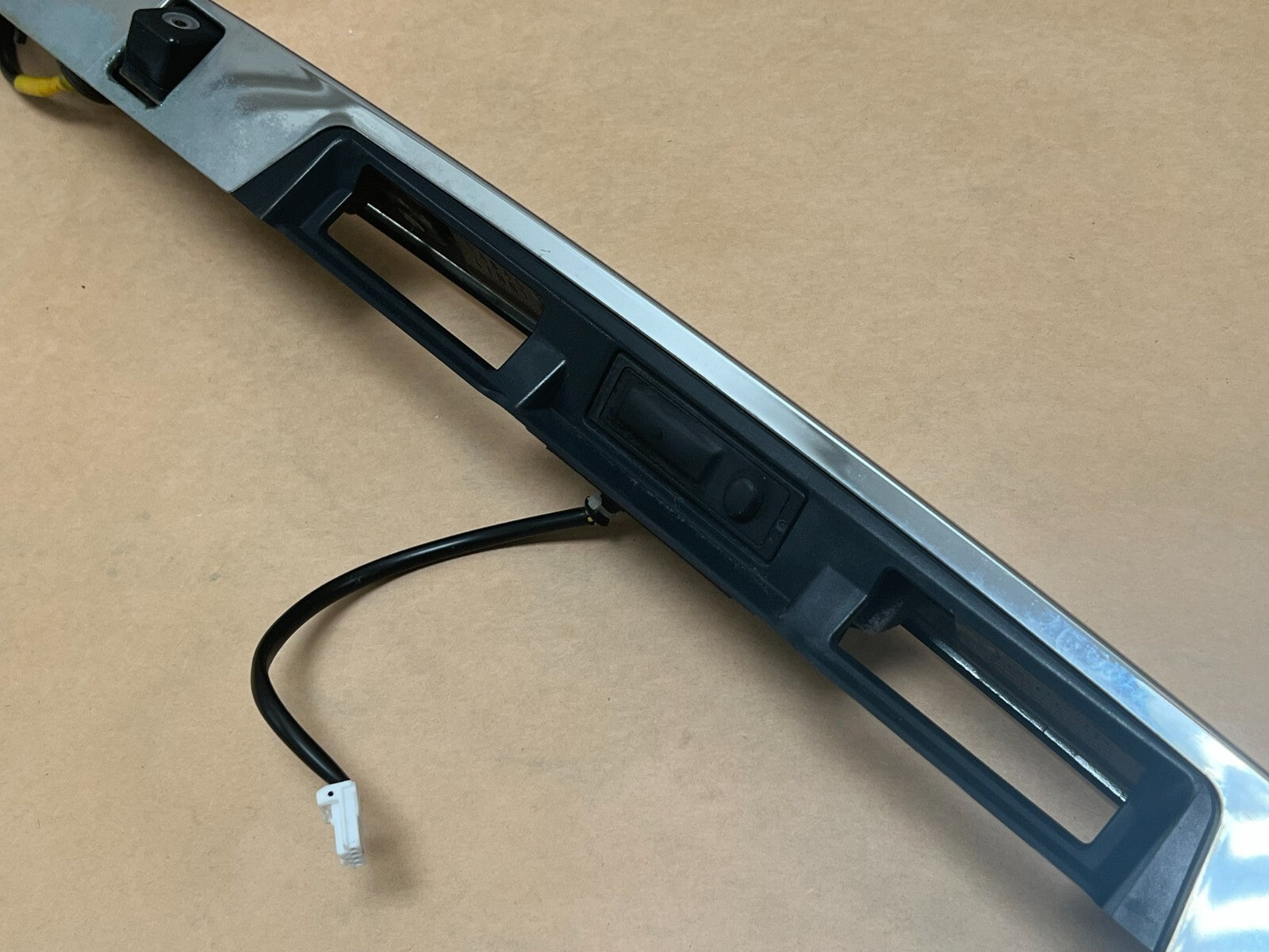 NISSAN Quest 2011 TAIL LIFT GATE Handle TRIM Garnish Chrome Camera 90810-1je0a
