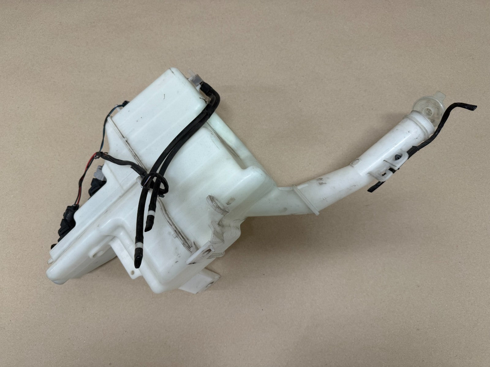 MAZDA Cx-9 Windshield Washer Fluid Reservoir Bottle 2009-2015 1392286