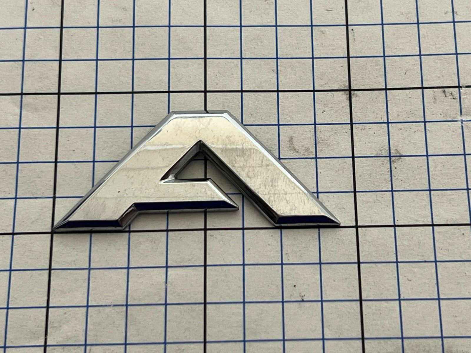ACURA 3.2tl 3.2 TL 2003 Emblem Logo Letter A Badge Trunk Rear Chrome