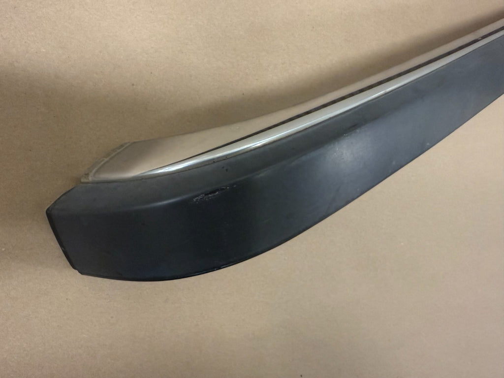 BMW E38 740il 740i Rear Right Bumper Impact Strip Rocker Molding 8125412