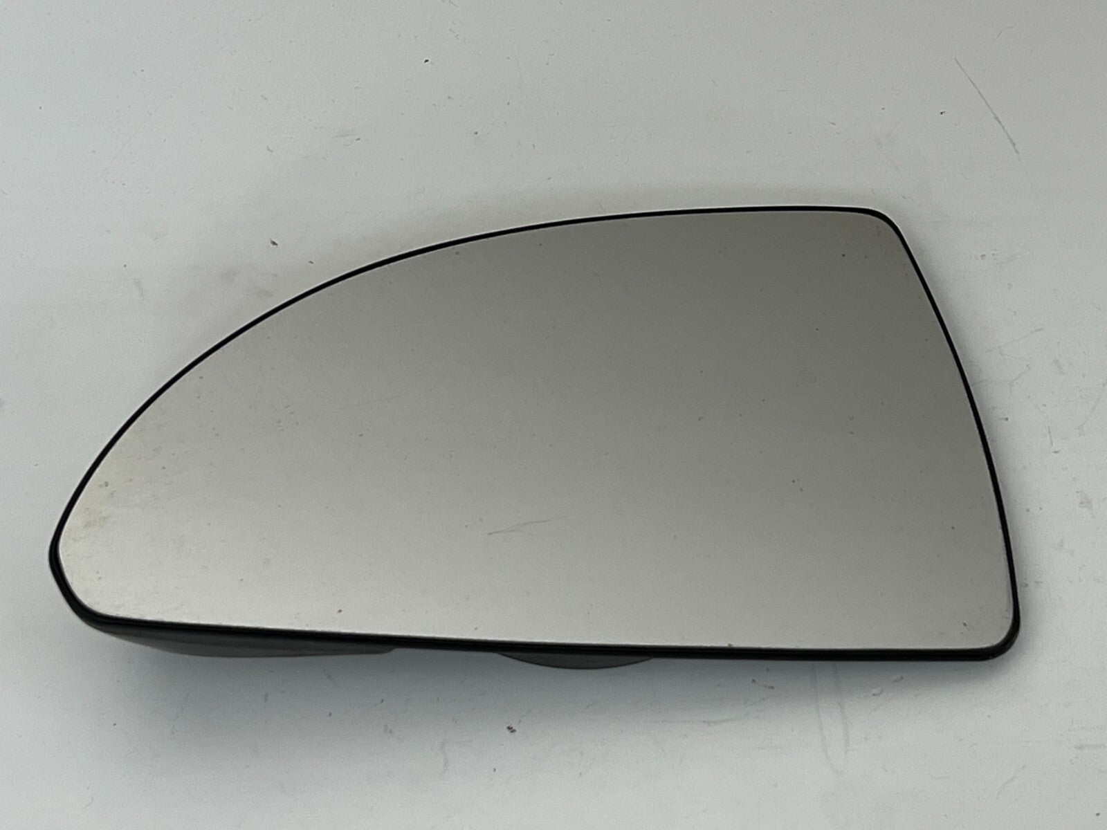 CHEVROLET Impala 06 - 12 Driver Door Left Side Non Heated Mirror Glass LH GM