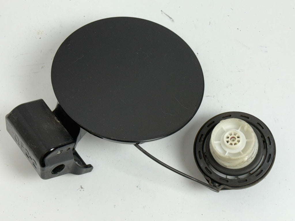 KIA Optima GAS FUEL TANK Filler DOOR Cover CAP 69510-4c000qf Black 2015