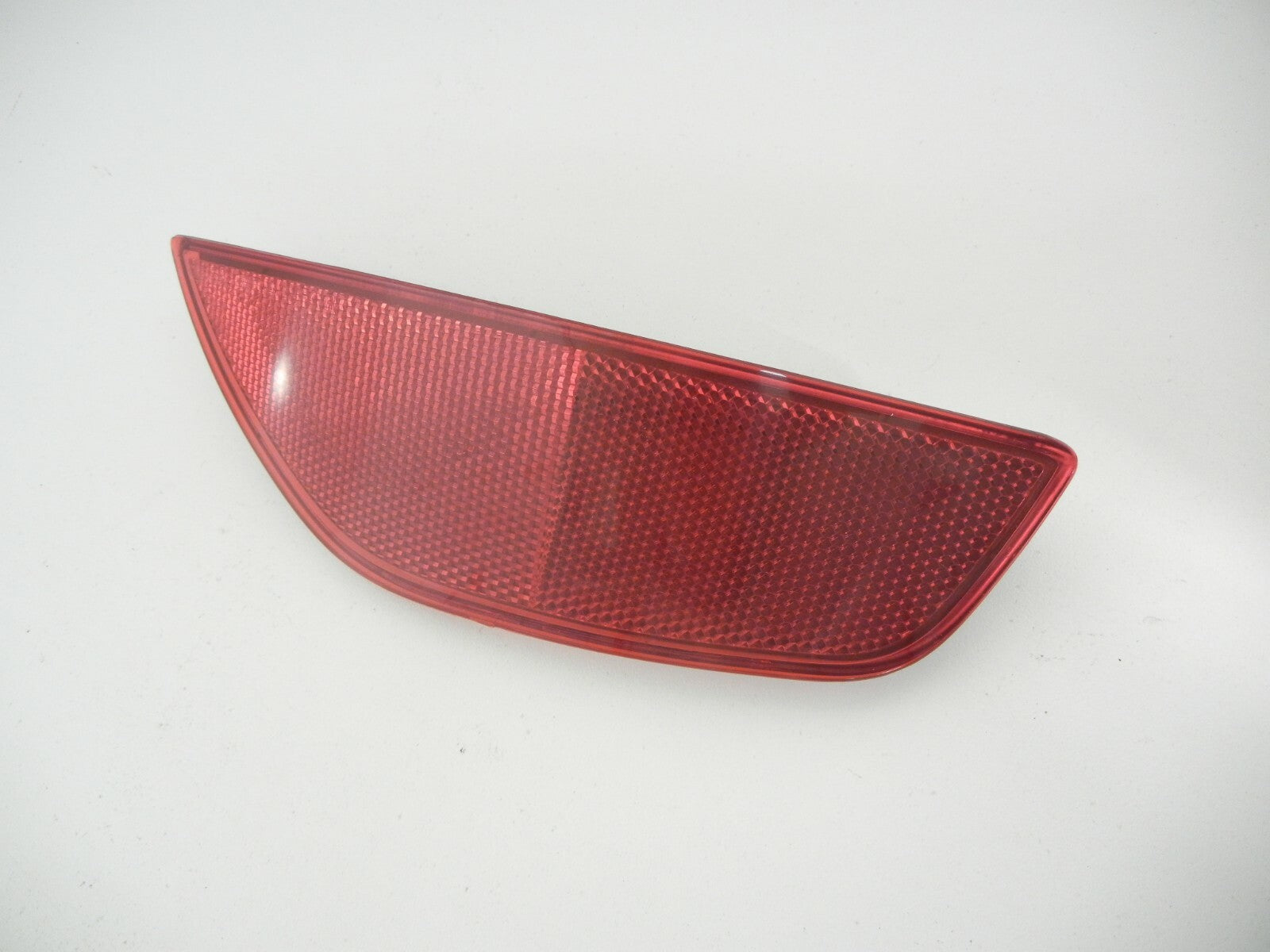 FORD Fiesta Hatchback Rear Right Side Bumper Reflector Ae83-17a848 RH