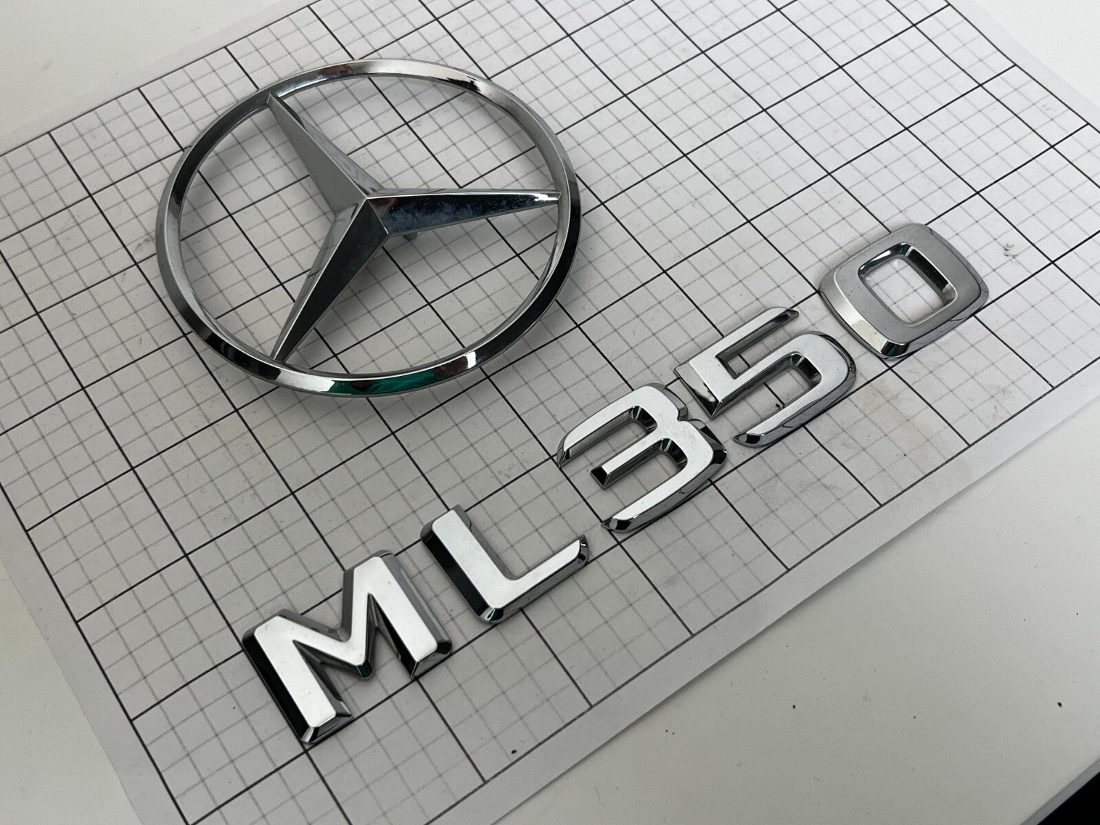 MERCEDES Benz W164 Ml350 2006 - 2011 Rear Emblem Badge Logo Full Set