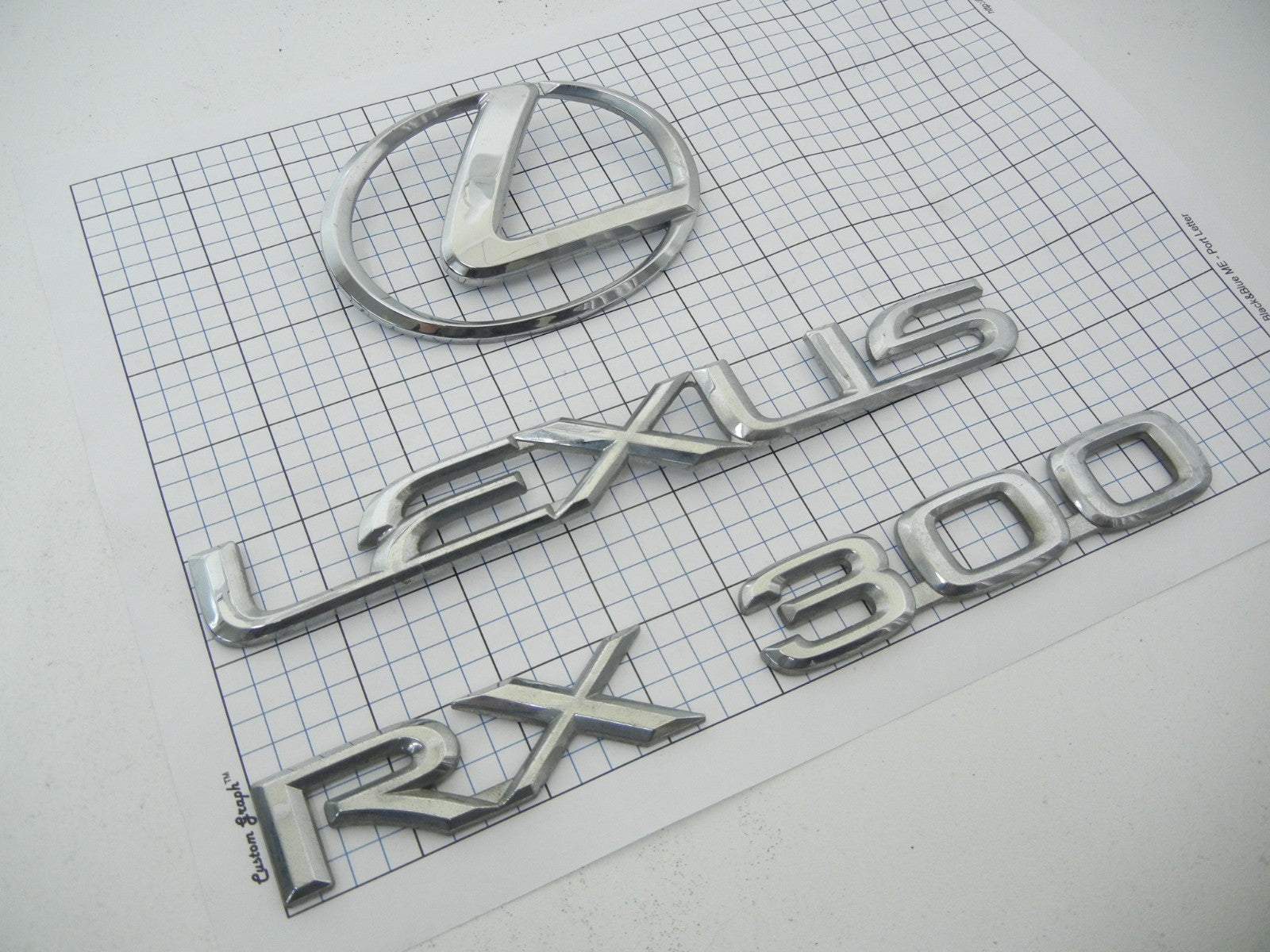 LEXUS Rx300 2000 Rear Trunk Oval Emblem Logo Full Set