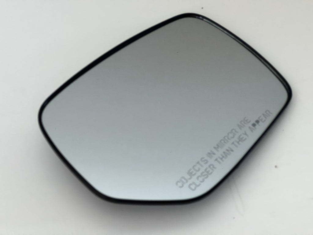 SUBARU Impreza 2015 Right Side Passenger Door Heated Mirror Glass Japan