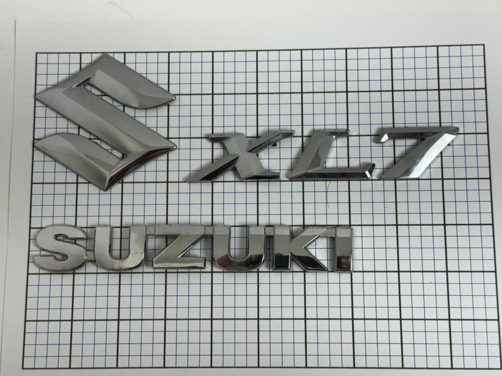 SUZUKI Xl7 Rear Trunk Emblem Badge Logo Full Set