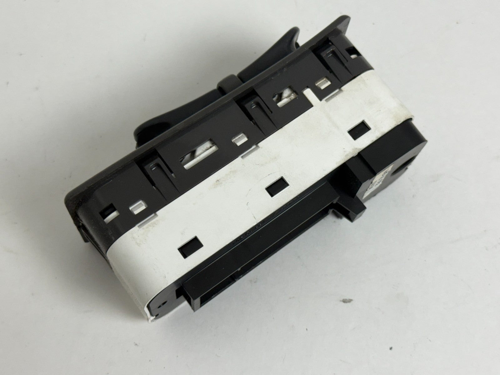 SAAB 9-5 2004-2009 Front Driver Master Power Window Lock Switch 4616082