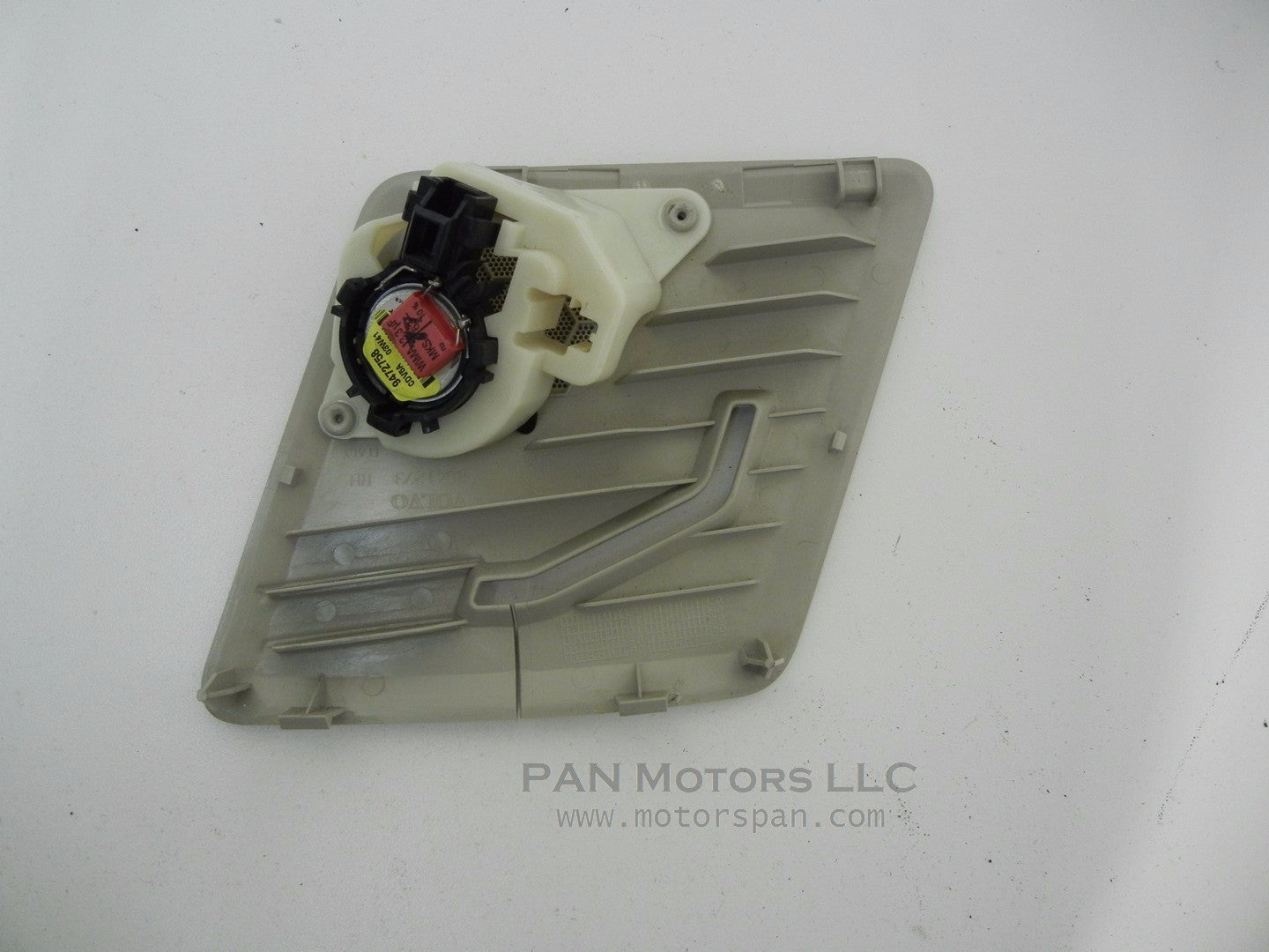 VOLVO Xc90 Rear Right Passenger Side Tweeter Speaker With Trim Bezel Beige 3 Row