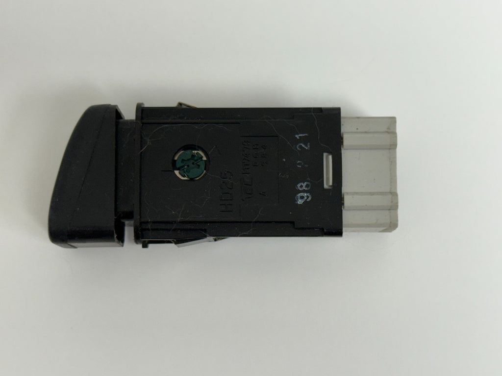 HONDA Accord 1998 1999 2000 Hazard Switch Button Flasher Lights