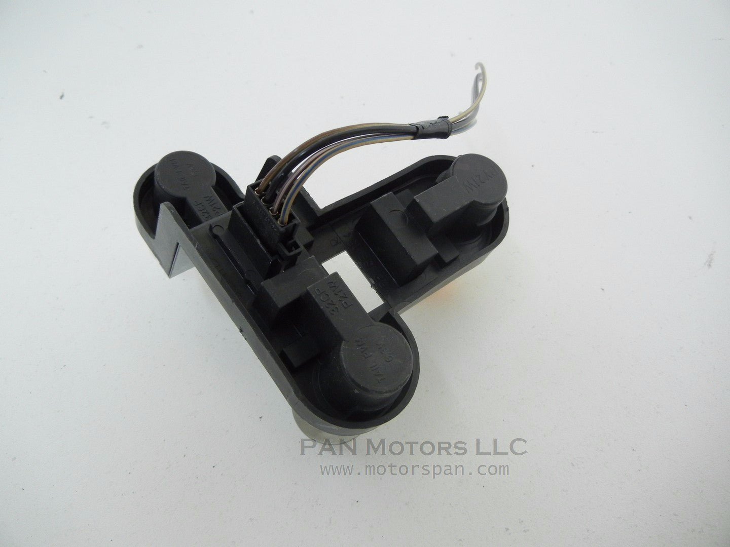 SAAB 9-3 Passenger Right Tail Light Bulb Holder Socket W Bulbs 03 04 05 06 07