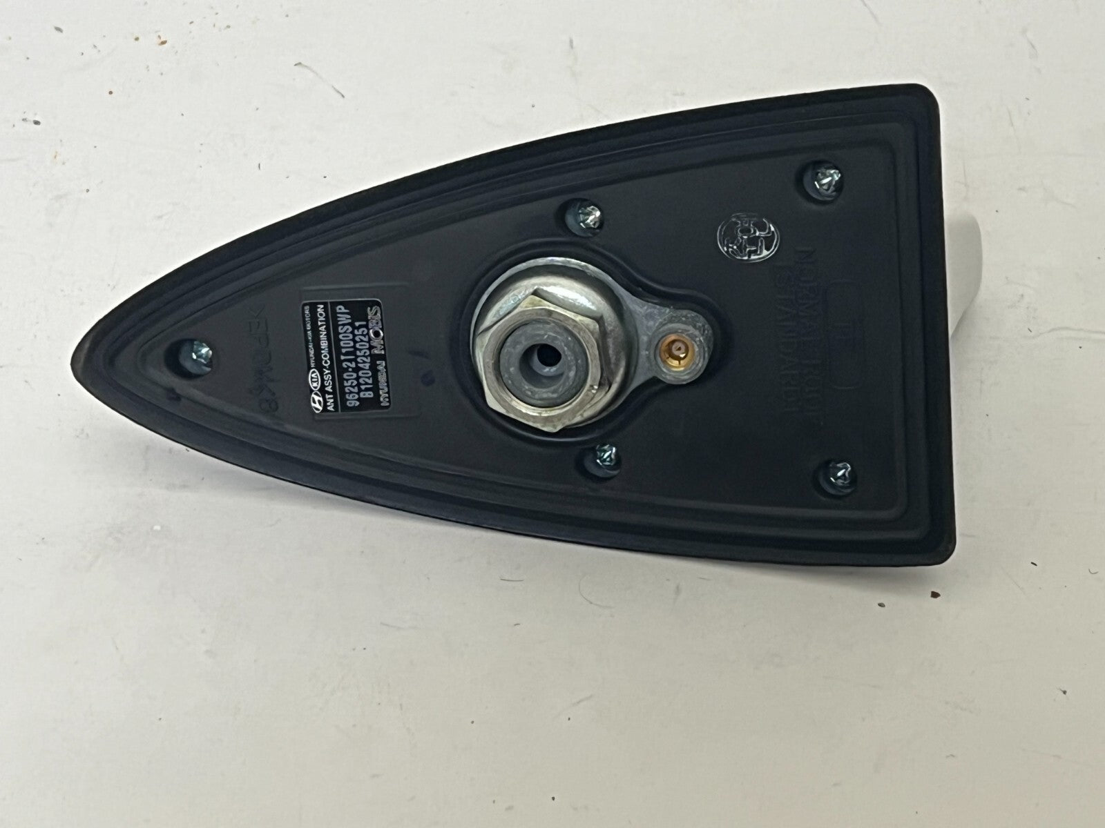 KIA Optima 2016 Shark FIN Antenna White 96250-2t100swp 13 14 15 16